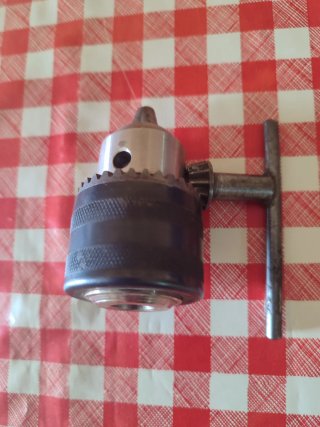 Mandril para taladro con llave