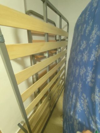 Somier 150x190 con patas desmontables