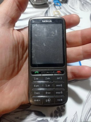 NOKIA C3 ORANGE CON SEGNI EVIDENTI DI USURA
