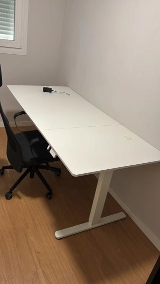 Mesa escritorio elevable blanca
