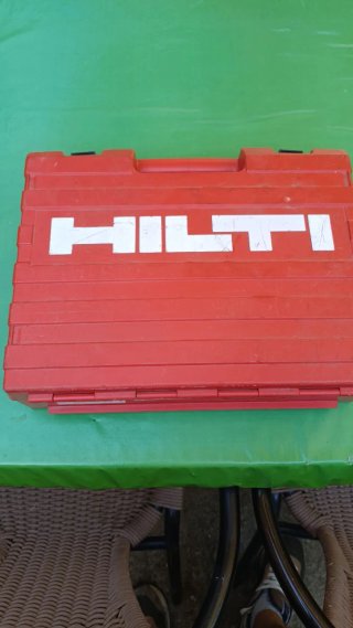 Hilti láser PM24