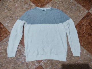Jersey Pull&Bear Gris y Blanco