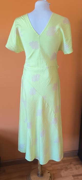 Vestido Midi Amarillo Estampado Parfois Talla S