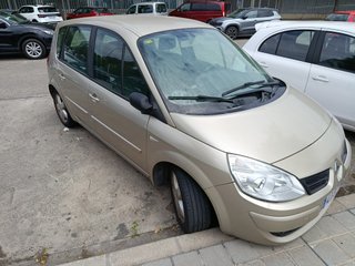 Vendo Renault Scenic 1.5 Diesel con pocos km