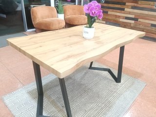 Mesa Rústica Madera y Metal
