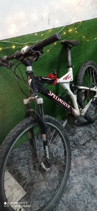 Bicicleta Specialized FSR 26 buen estado