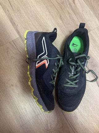 Zapatillas Campo/Correr Talla 45