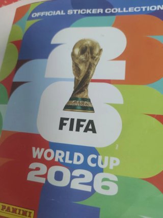 Cambio cromos mundial,azul repes FALTA URU 19