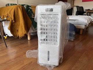 Ventilador de agua fría blanco