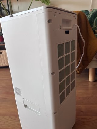 Ventilador de agua fría blanco