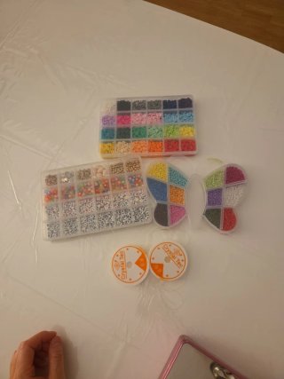 Kit Cuentas y Abalorios Multicolor