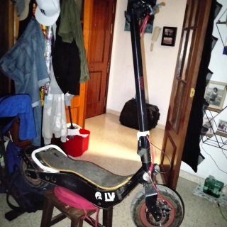 Patinete Eléctrico Cecotec Bongo