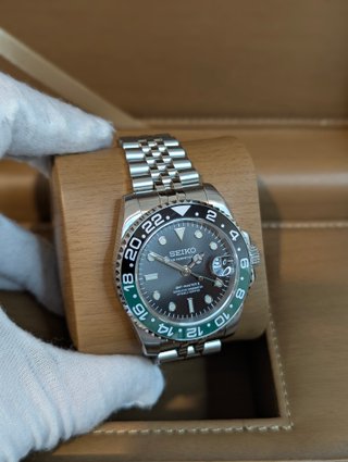 Reloj Seiko Mod GMT-Master II Sprite Verde y Negro