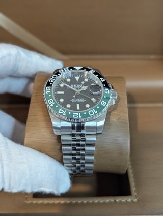 Reloj Seiko Mod GMT-Master II Sprite Verde y Negro