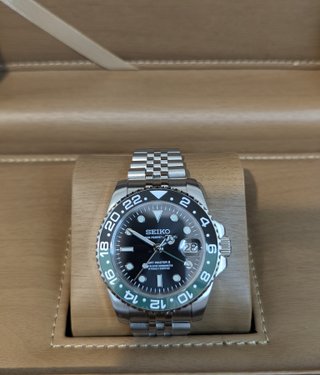 Reloj Seiko Mod GMT-Master II Sprite Verde y Negro