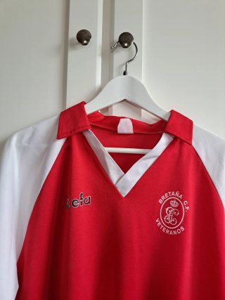 Camiseta Deportiva  Roja y Blanca