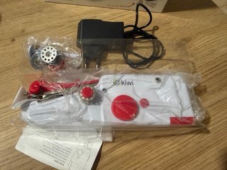 Máquina de coser portátil | Kiwi