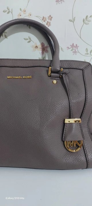 Bolso Michael Kors Piel Gris