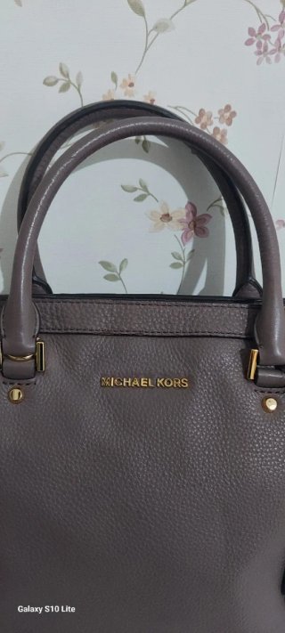 Bolso Michael Kors Piel Gris