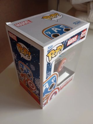 Funko Pop 933 Marvel Gingerbread Captain America