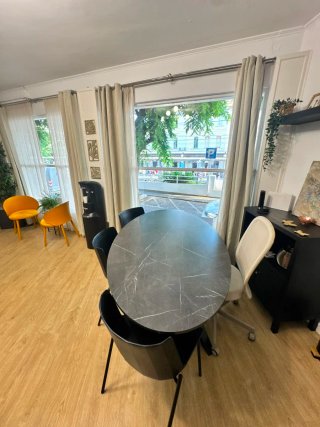 Pack comedor/despacho: mesa, sillas y mueble