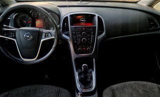 Opel Astra 2014