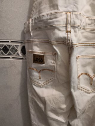Peto vaquero blanco LOIS