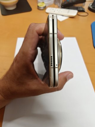 Honor Magic V5