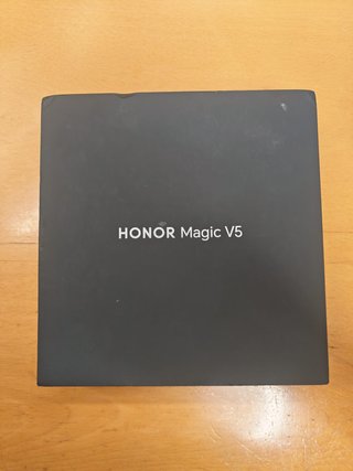 Honor Magic V5