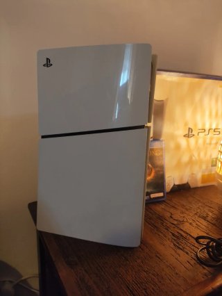 PS5 Slim con lector + Elden Ring