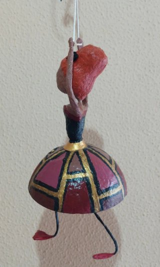 Muñeca bailarina papel maché