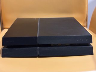 PS4 (PlayStation 4) + 2 Mandos + Cables