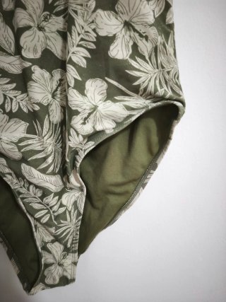 Bañador estampado floral verde
