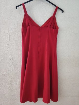 Vestido de Verano Rojo Elegante