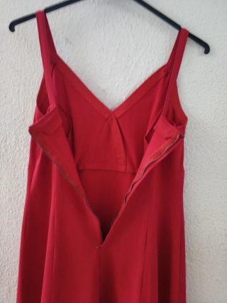 Vestido de Verano Rojo Elegante