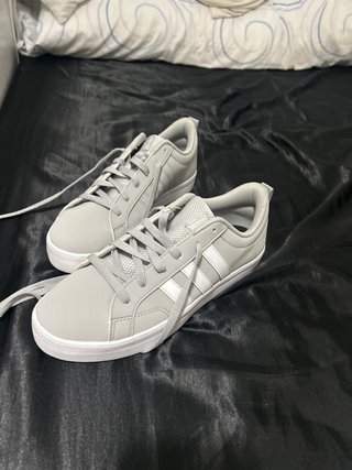 Zapatillas Adidas Grises