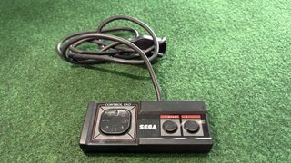 SEGA Master System II Original + 2 Mandos