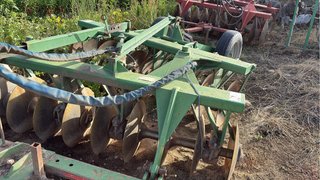 Grada de discos agrícola