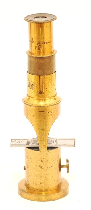 Microscopio antiguo de tambor (c.1850)