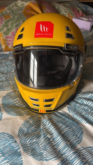 Casco MT Helmets Jarama talla M Amarillo Nuevo