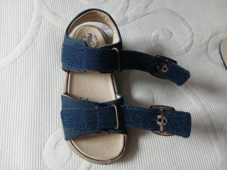 Sandalias Primigi cuero azul T27