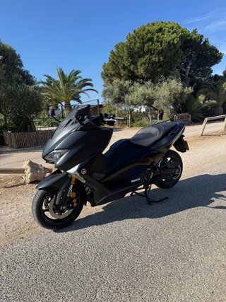 Yamaha TMAX 530