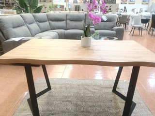 Mesa Rústica Madera y Metal