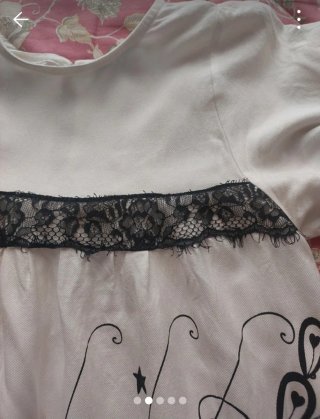 Vestido Anabel Lee con estampado de pavo real