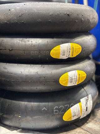 Dunlop D212 slick M DOT 2025