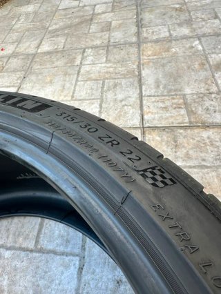 Neumáticos 315/30 R22 MICHELIN