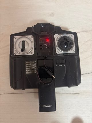 Helicóptero Silverlit con mando
