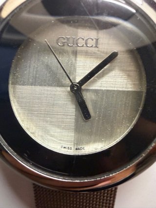 Reloj Gucci Mujer Plata y Blanco joya