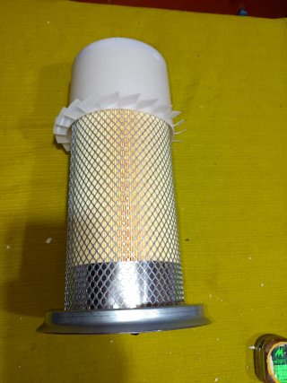 Filtro para vehículos agrícolas y retroexcavadora