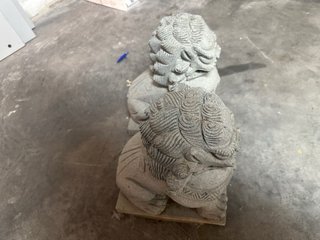 Pareja Leones Fu Chinos Piedra Gris